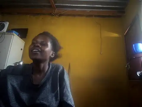 Caramelchick01 online show from 10-17-25, 08:17