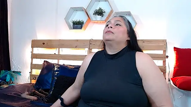 sheila reeves2772 online show from 10-24-25, 04:25