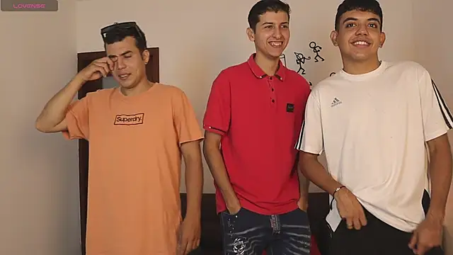 wilbert hot01 online show from 10-11-25, 07:23