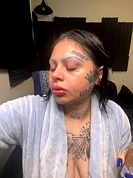 chicanachic13 online show from 10-12-25, 10:53