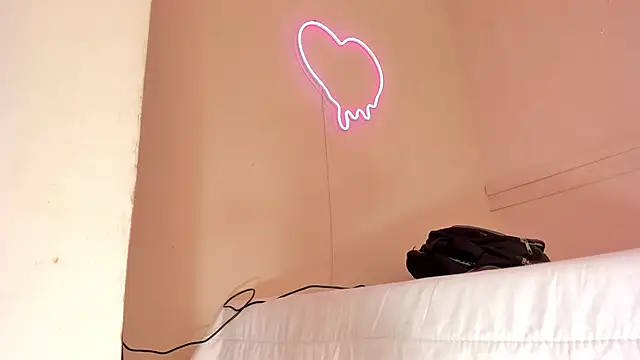  aleja x online show from 10-14-25, 11:33