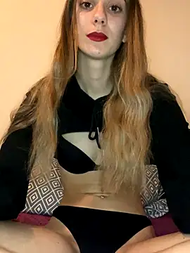 Snapshot of Bianca_XX25 chatting on 11-28-25, 05:15 Bianca XX25 online show from 11-28-25, 05:15