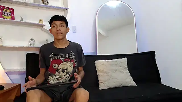 Snapshot of BEAUTY_BOYS1 chatting on 09-13-25, 07:08 BEAUTY BOYS1 online show from 09-13-25, 07:08