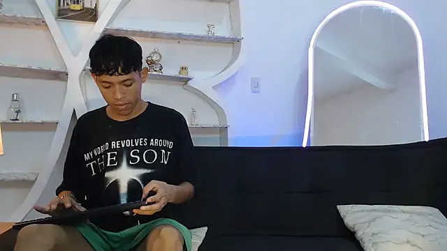 Snapshot of BEAUTY_BOYS1 chatting on 09-25-25, 07:12 BEAUTY BOYS1 online show from 09-25-25, 07:12