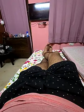 rrboycurvy online show from 09-10-25, 02:06