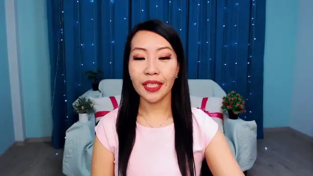 LiaPak online show from 11-04-25, 01:05