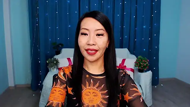 LiaPak online show from 11-06-25, 01:06