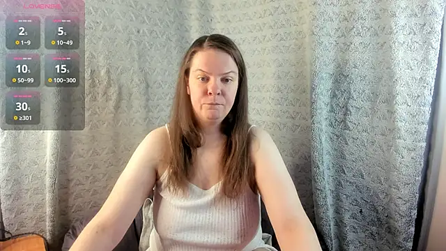 MiaLores online show from 02-12-26, 09:04