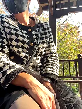 xiaoliansweet online show from 10-29-25, 06:15