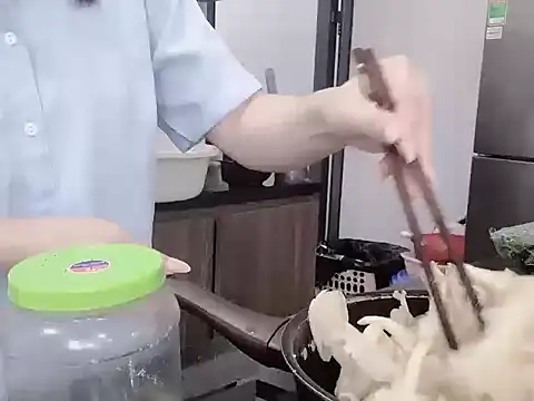 Stella-869 online show from 10-13-25, 11:43