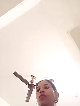 Snapshot of Rubi_sarma chatting on 10-12-25, 01:10 Rubi sarma online show from 10-12-25, 01:10