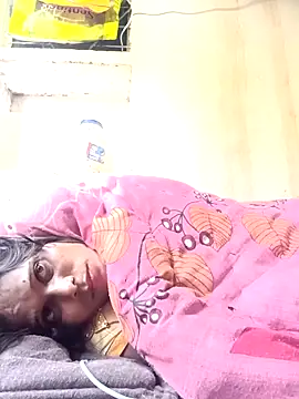 cute diya 12 online show from 12-20-25, 03:02