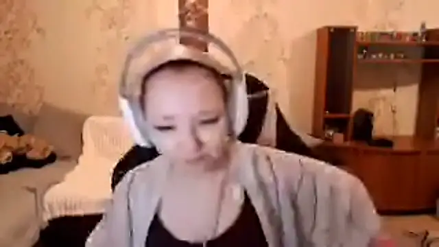 PansyBorriello online show from 09-19-25, 03:24