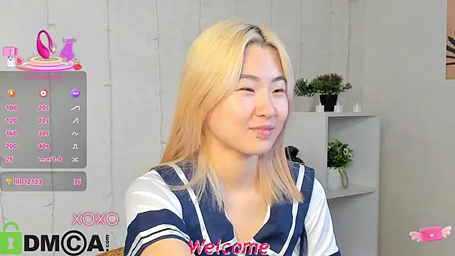 Snapshot of Aisi_18 chatting on 11-07-25, 09:31 Aisi 18 online show from 11-07-25, 09:31