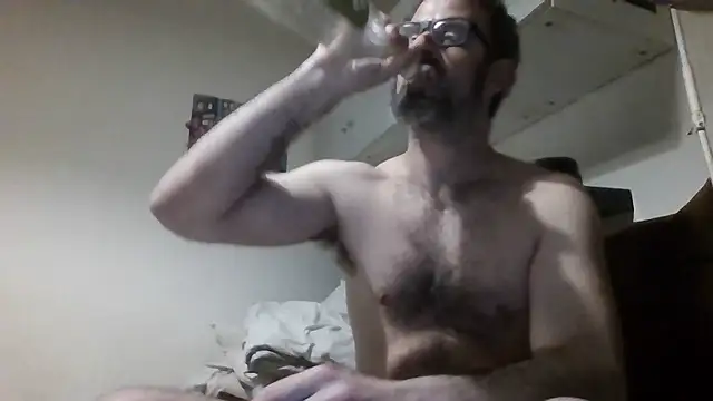 whatYwantMorrre online show from 12-16-25, 04:45