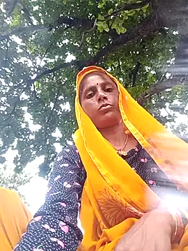 KAJAL malhotra online show from 09-28-25, 07:03