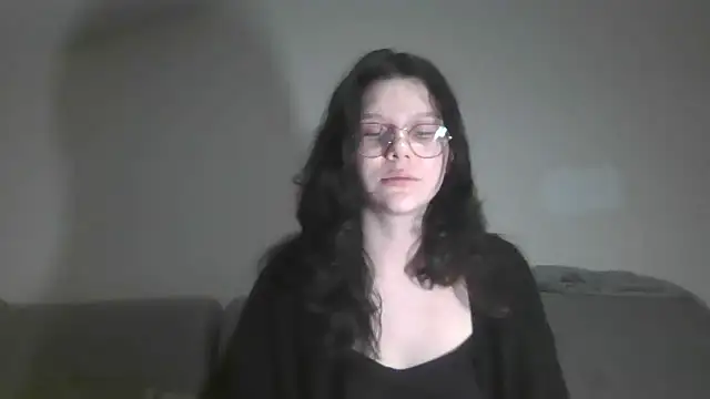 LaVostraDorothy online show from 10-26-25, 08:15