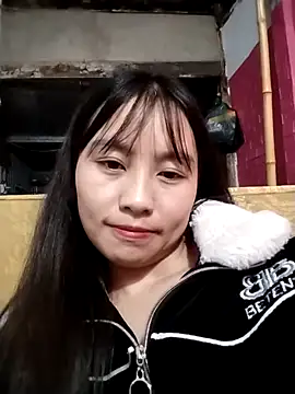   Sasulq   online show from 10-18-25, 07:25