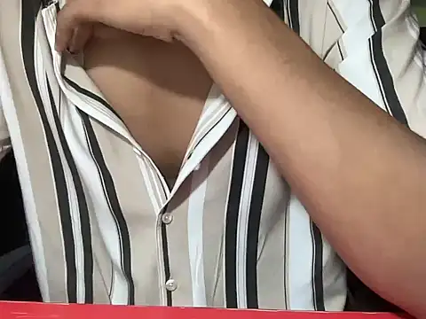 Snapshot of hot_genz chatting on 09-28-25, 06:41 hot genz online show from 09-28-25, 06:41