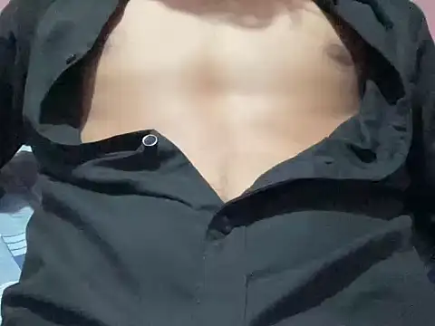 Snapshot of hot_genz chatting on 10-30-25, 03:24 hot genz online show from 10-30-25, 03:24