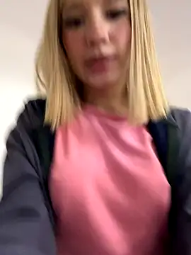 Snapshot of SweetBunnyGF chatting on 11-21-25, 11:25 SweetBunnyGF online show from 11-21-25, 11:25