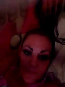 Stephaniechris online show from 10-06-25, 05:38