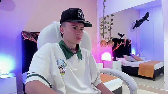 Nascary Fox online show from 10-11-25, 08:18