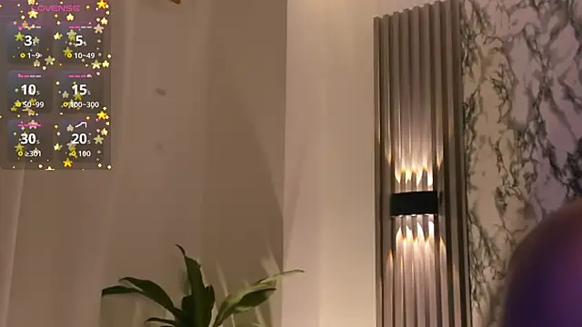 ChloeeMason online show from 10-10-25, 11:20