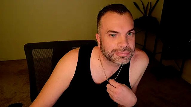 Snapshot of Ty_lerDavid chatting on 11-07-25, 06:35 Ty lerDavid online show from 11-07-25, 06:35