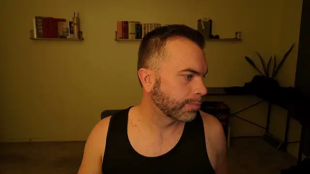 Snapshot of Ty_lerDavid chatting on 11-11-25, 09:20 Ty lerDavid online show from 11-11-25, 09:20