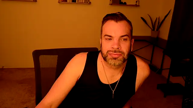 Snapshot of Ty_lerDavid chatting on 11-22-25, 08:02 Ty lerDavid online show from 11-22-25, 08:02