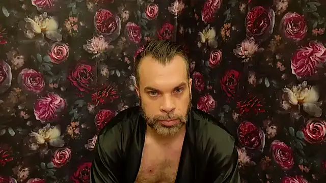 Snapshot of Ty_lerDavid chatting on 11-30-25, 07:18 Ty lerDavid online show from 11-30-25, 07:18