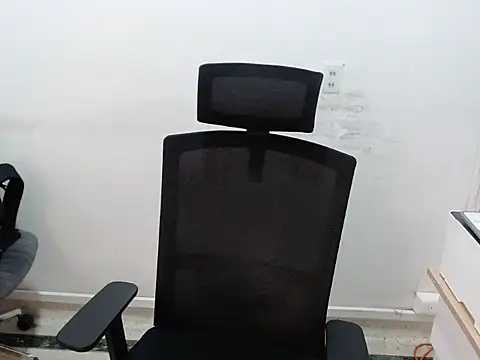 JoaoSalgado online show from 10-11-25, 02:15
