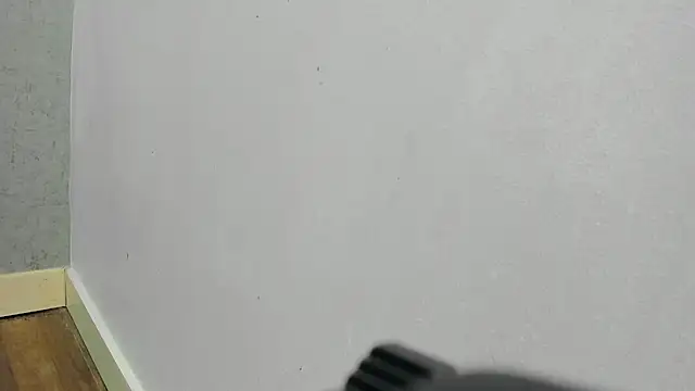 Snapshot of scarlett646 chatting on 11-12-25, 03:07 scarlett646 online show from 11-12-25, 03:07