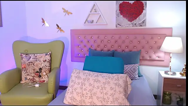 NicoletBlossom online show from 03-04-26, 07:42