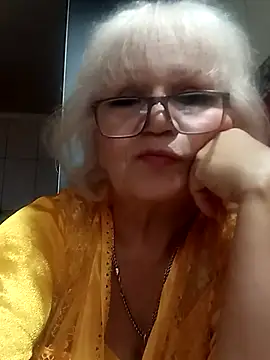 Snapshot of SirenaOcean6212 chatting on 10-05-25, 05:39 SirenaOcean6212 online show from 10-05-25, 05:39