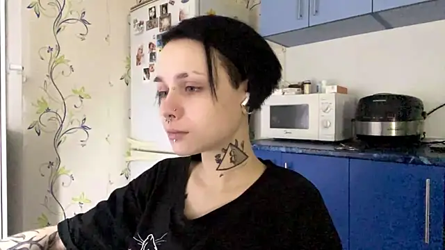 CandaceBlaze online show from 10-03-25, 08:39