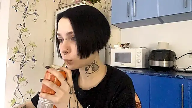 CandaceBlaze online show from 10-17-25, 08:11