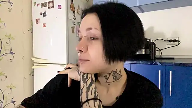 CandaceBlaze online show from 11-05-25, 08:09