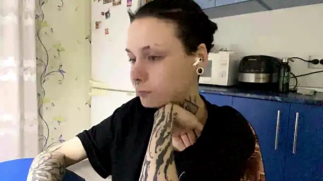 CandaceBlaze online show from 11-07-25, 08:09