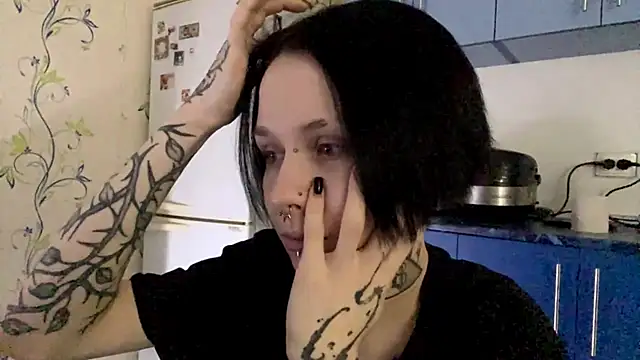 CandaceBlaze online show from 11-13-25, 08:19