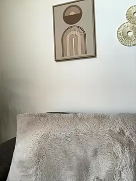 stelli 99 online show from 12-02-25, 09:36