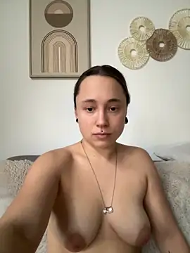 stelli 99 online show from 12-05-25, 08:01