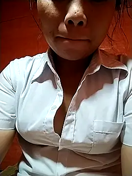 Snapshot of venu00 chatting on 10-10-25, 12:48 venu00 online show from 10-10-25, 12:48