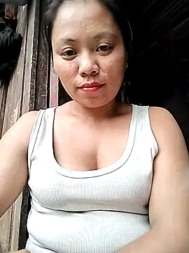 Snapshot of venu00 chatting on 10-14-25, 04:57 venu00 online show from 10-14-25, 04:57