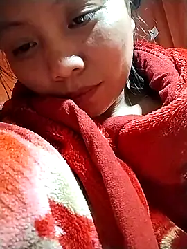 Snapshot of venu00 chatting on 10-29-25, 04:53 venu00 online show from 10-29-25, 04:53