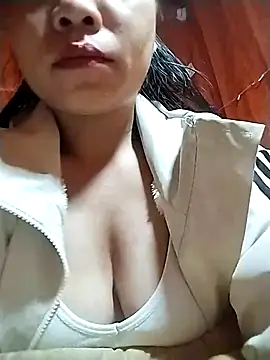 Snapshot of venu00 chatting on 11-03-25, 11:26 venu00 online show from 11-03-25, 11:26