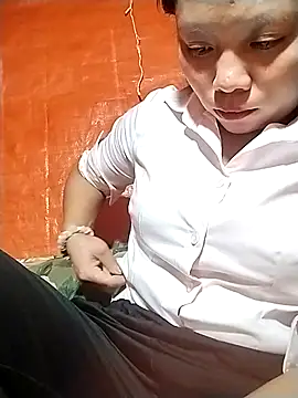 Snapshot of venu00 chatting on 11-13-25, 06:12 venu00 online show from 11-13-25, 06:12