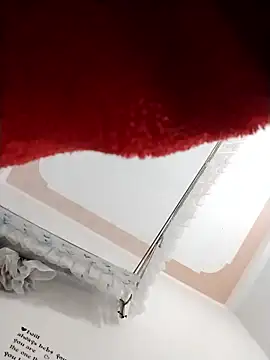 Minky69 online show from 01-08-26, 04:48