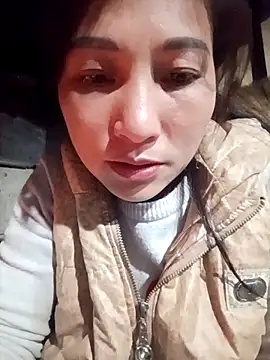 YAYAA-502 online show from 12-23-25, 10:35